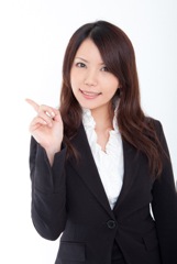 ポイントする女性イメージ